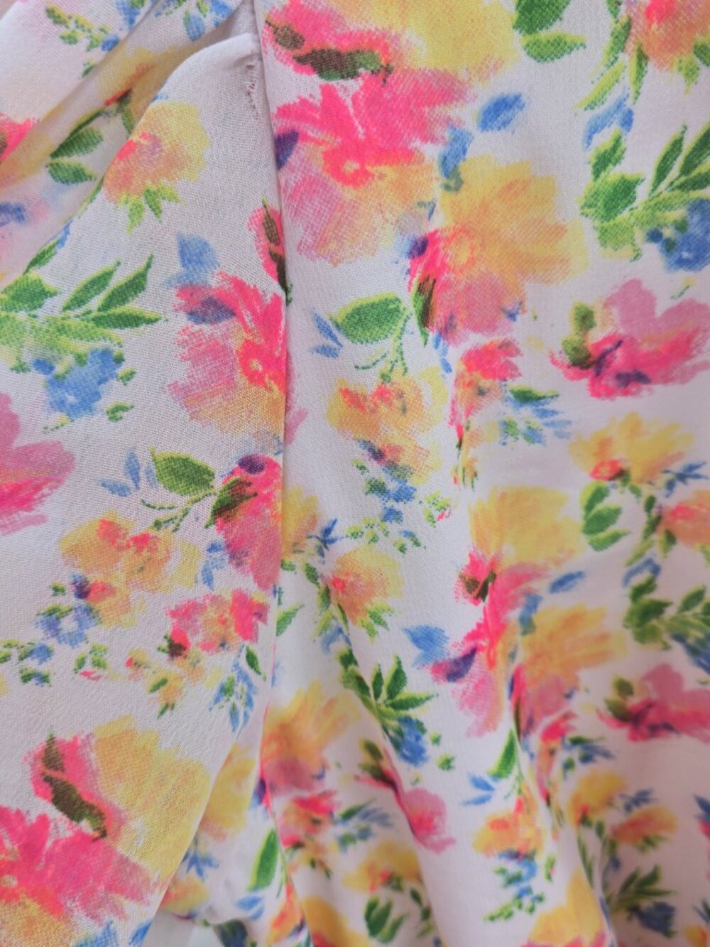 Wishing Waves Floral Smocked Plunging V-Neck Cropped Peplum Blouse Size Medium - Picture 6 of 9